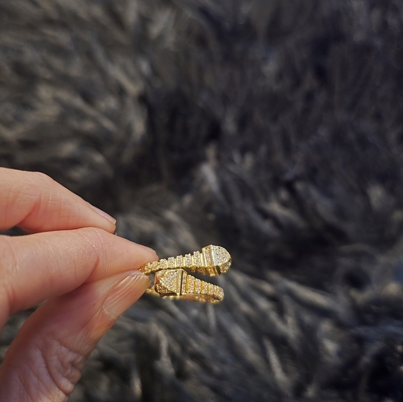 21kgp Dubai Jewelry - Elegant Gold-Tone Jewelry Set - Picture 10 of 14